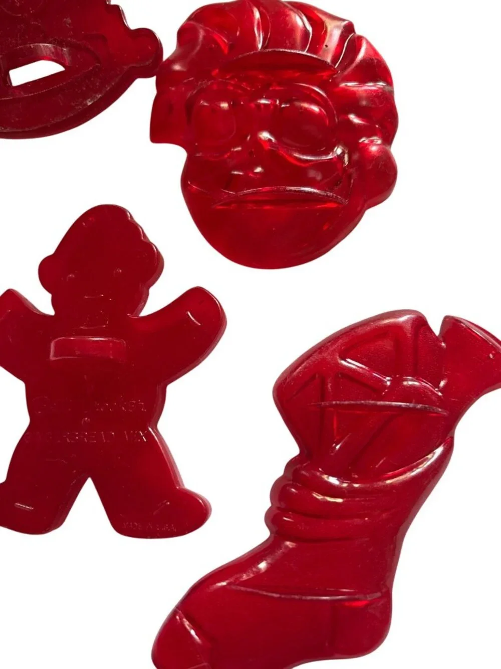Vintage Cookie Cutters Set Of 20 Plastic Robin Hood Holiday Animal Shapes Red